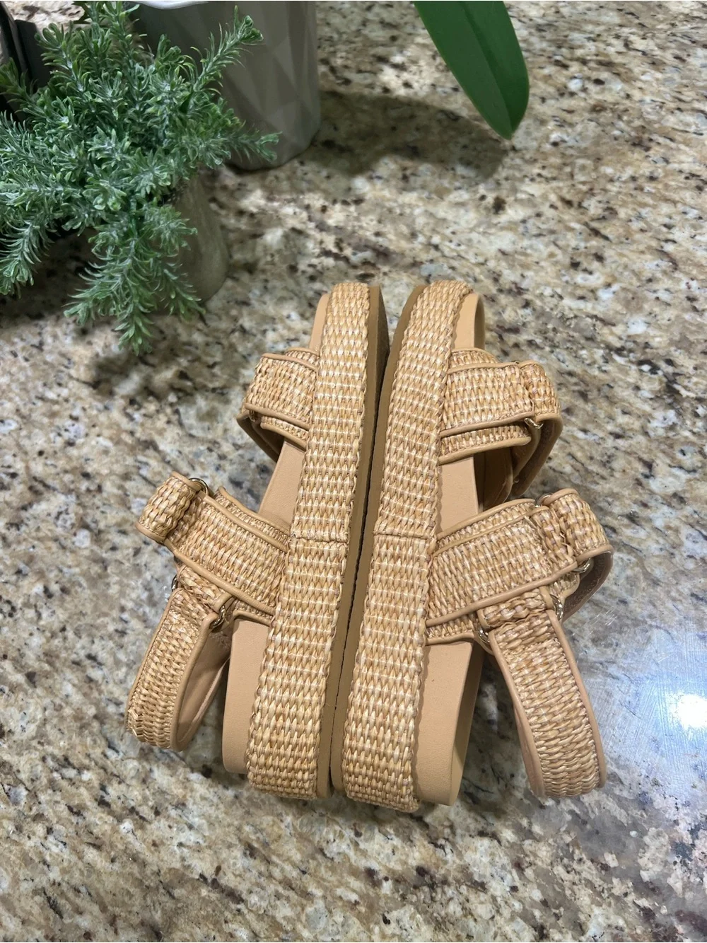 Tory Burch Kira Sport Sandal in Raffia w/ Gold-tone Hardware 5.5M